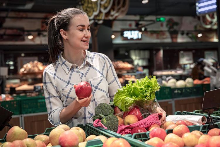 Retail y su apuesta por expandirse en regiones: advierten posibles amenazas al comercio local